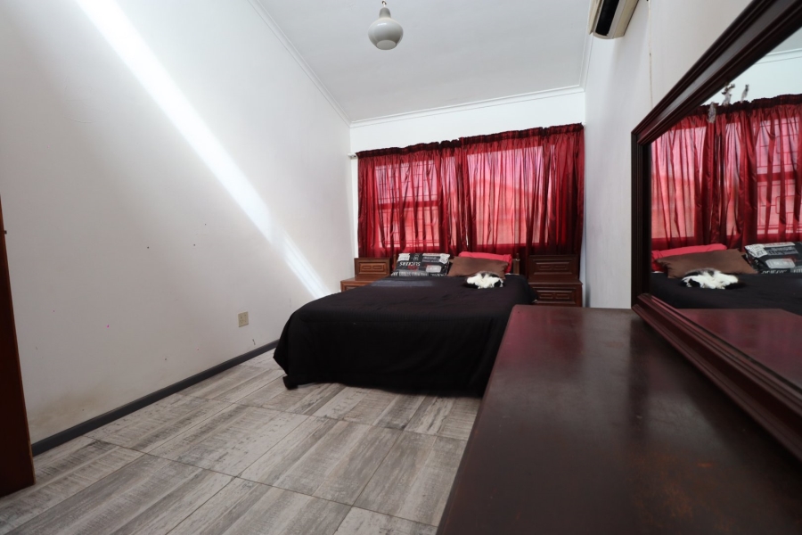 5 Bedroom Property for Sale in Kabega Park Eastern Cape